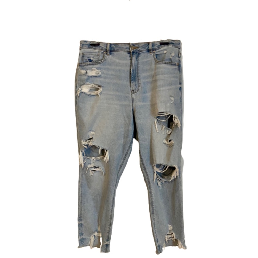 American Eagle Stretch Highest Rise Mom Jean